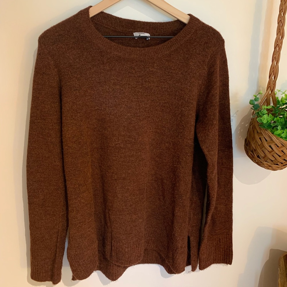 Old Navy Sweater